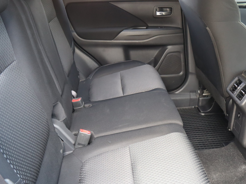 Mitsubishi Outlander, 2019