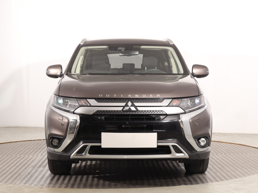 Mitsubishi Outlander, 2019