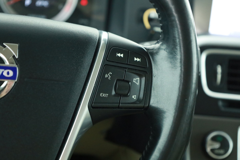Volvo S60, 2011