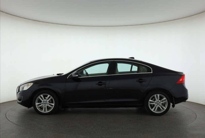 Volvo S60, 2011