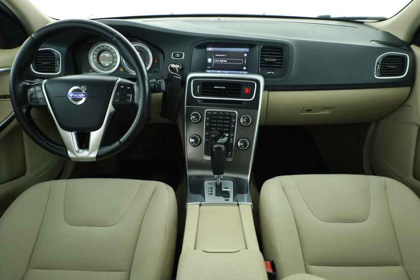 Volvo S60, 2011
