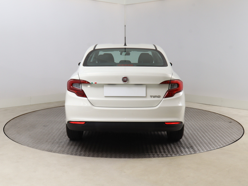 Fiat Tipo, 2017