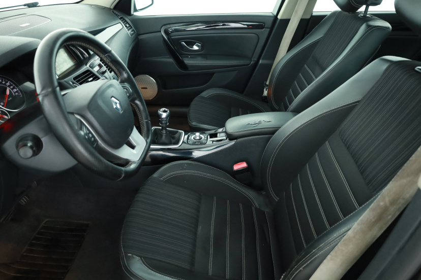 Renault Laguna, 2014