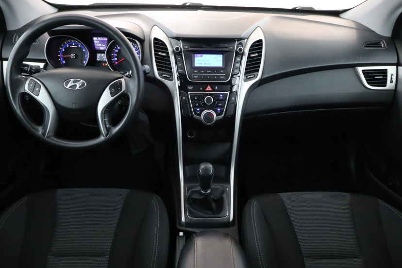 Hyundai i30, 2016