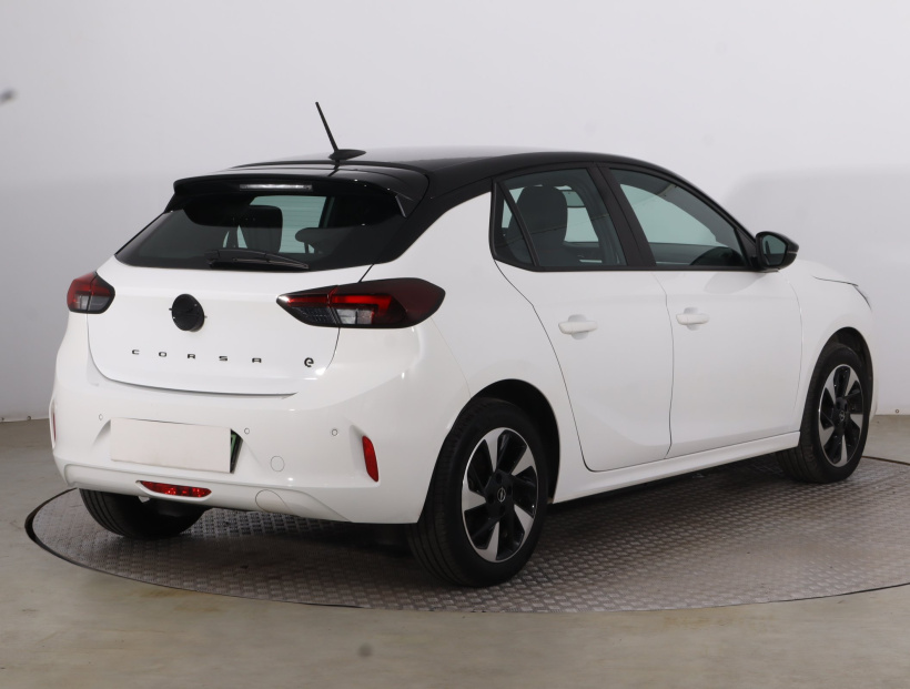 Opel Corsa-e, 2024