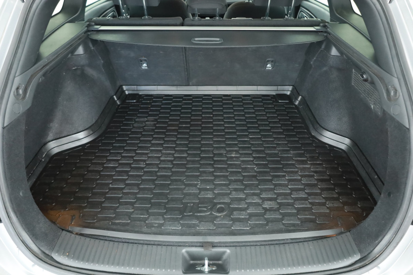 Hyundai i30, 2023