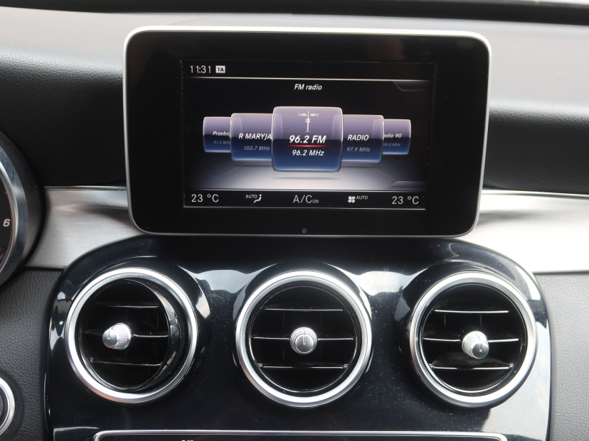 Mercedes-Benz C, 2015