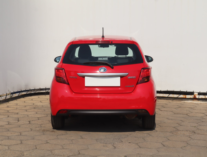 Toyota Yaris, 2015