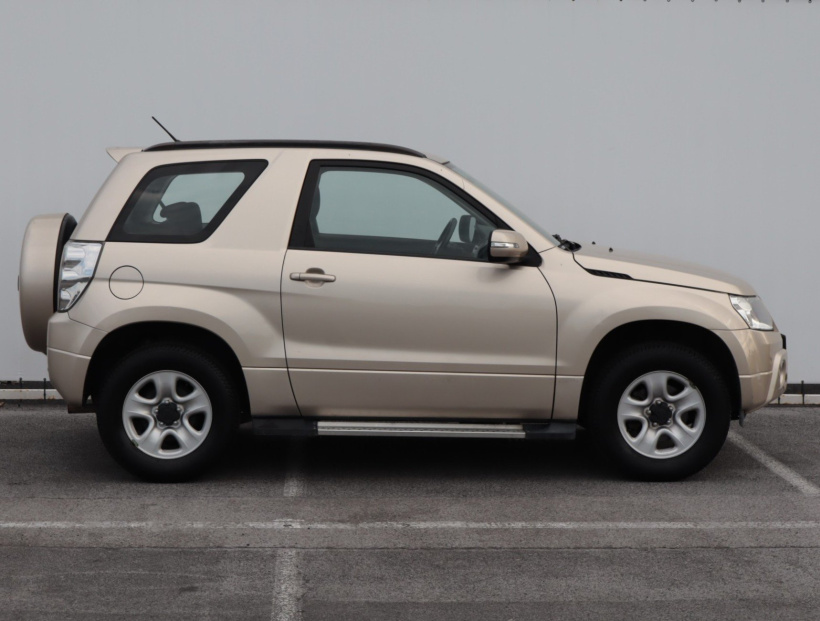 Suzuki Grand Vitara, 2009