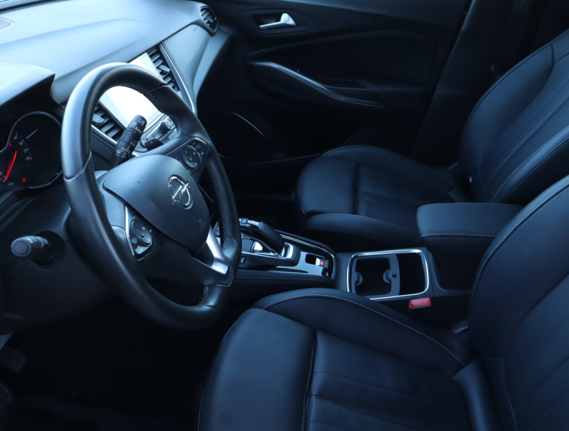 Opel Grandland, 2020