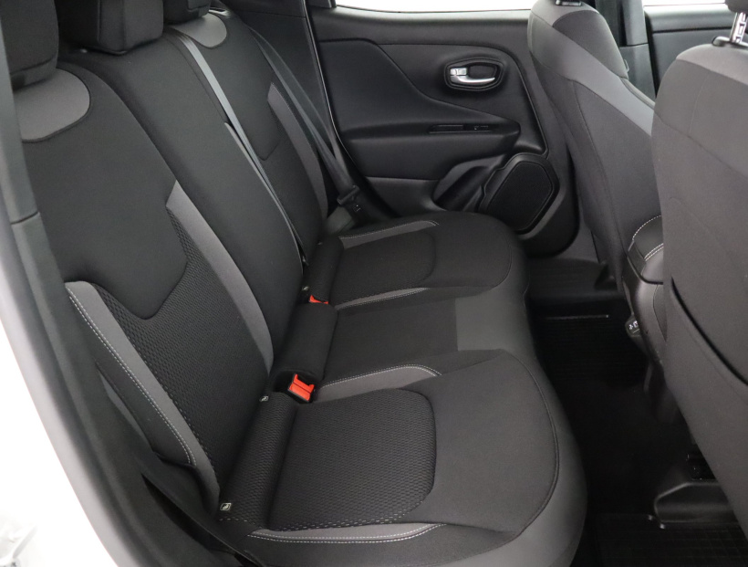 Jeep Renegade, 2024