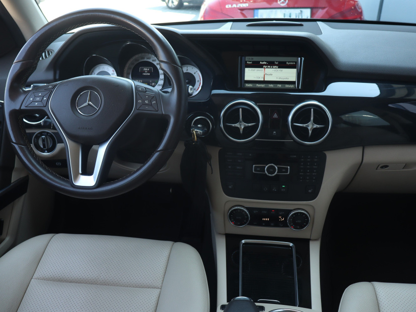 Mercedes-Benz GLK, 2013