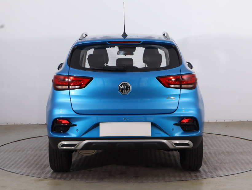 MG ZS SUV, 2025