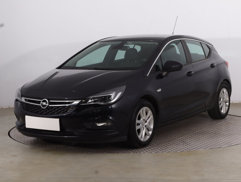 Opel Astra, 2019