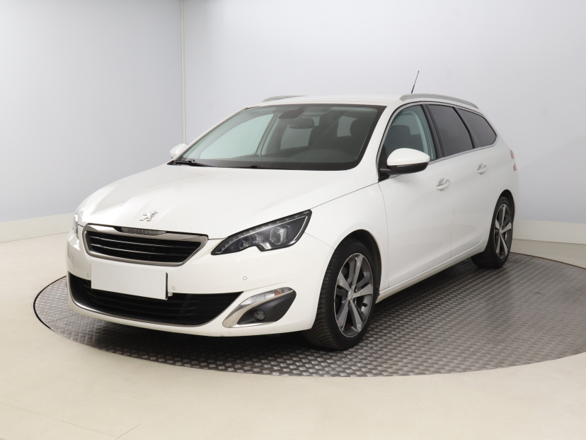 Peugeot 308, 2015