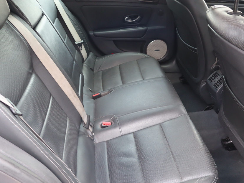 Renault Laguna, 2015