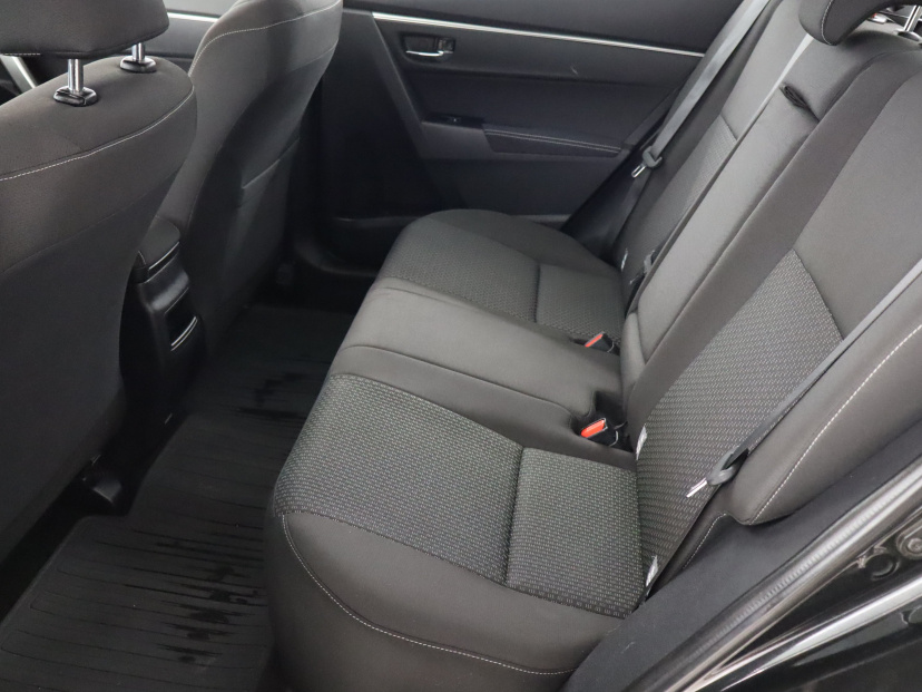 Toyota Corolla, 2015