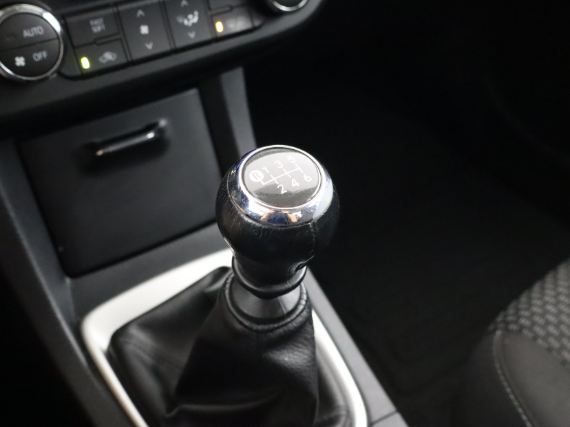Toyota Corolla, 2015
