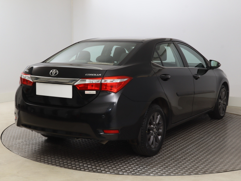 Toyota Corolla, 2015