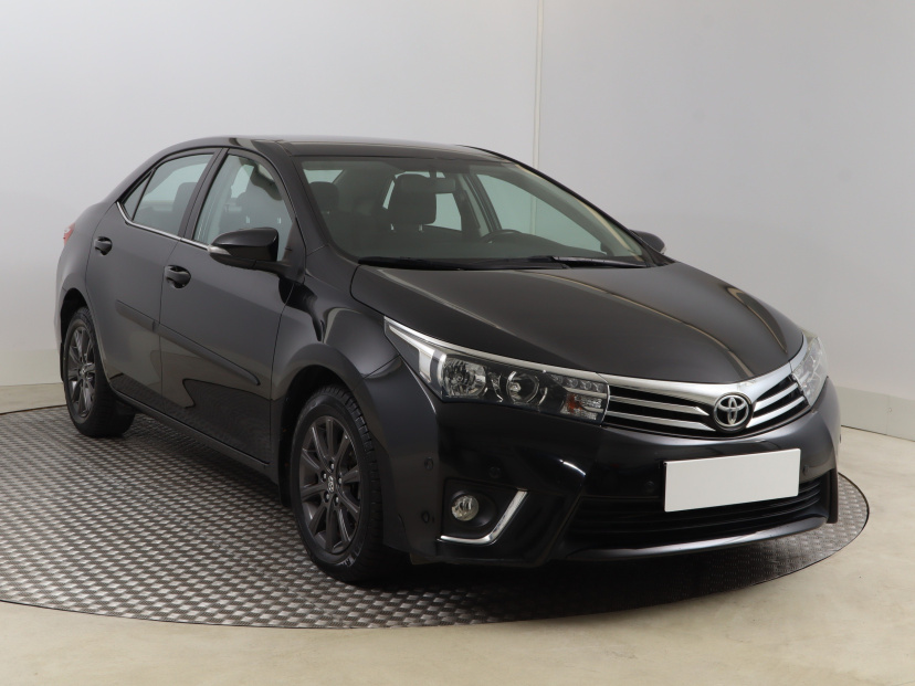 Toyota Corolla, 2015