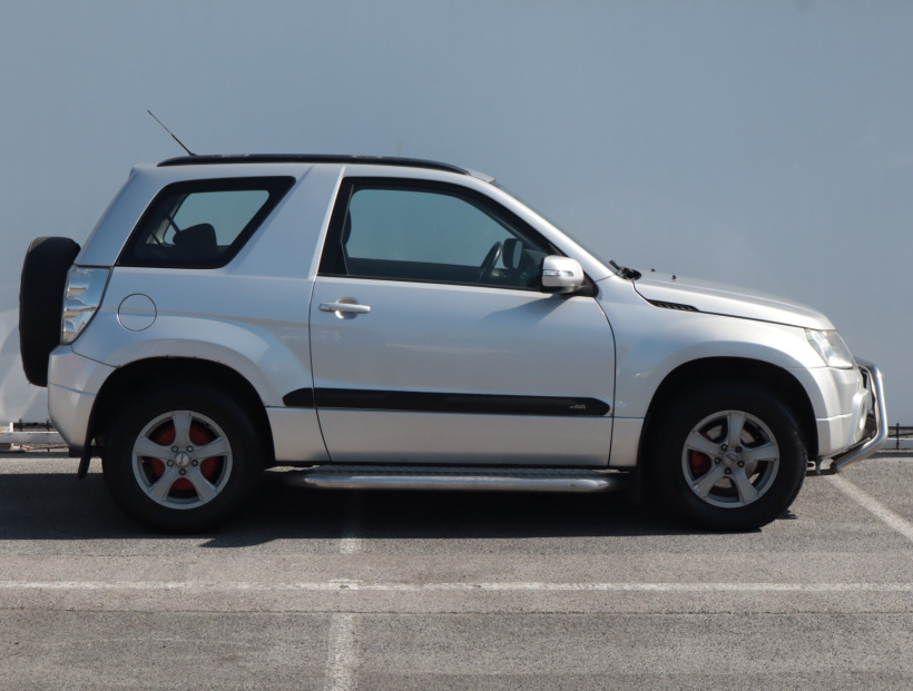 Suzuki Grand Vitara, 2009