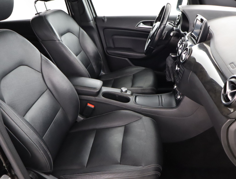 Mercedes-Benz B, 2012