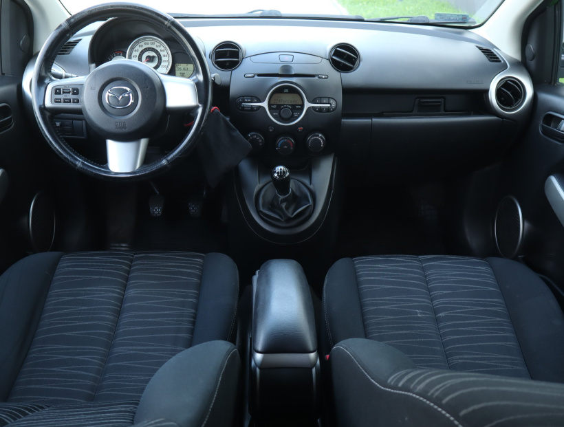 Mazda 2, 2008
