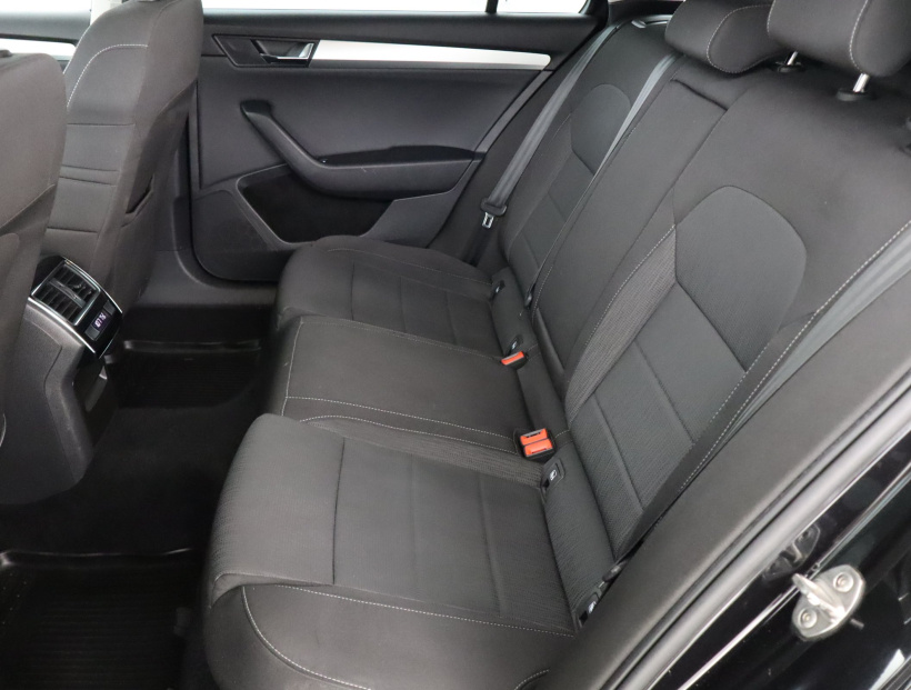 Škoda Superb, 2016