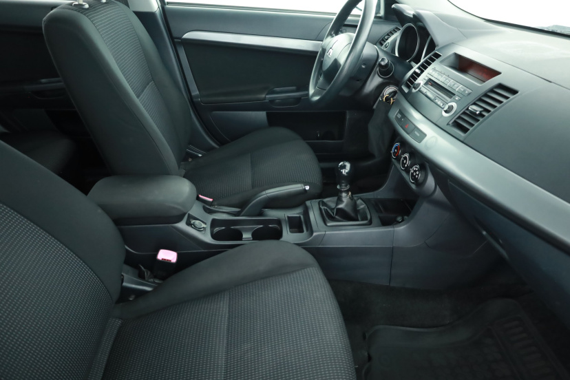 Mitsubishi Lancer, 2009
