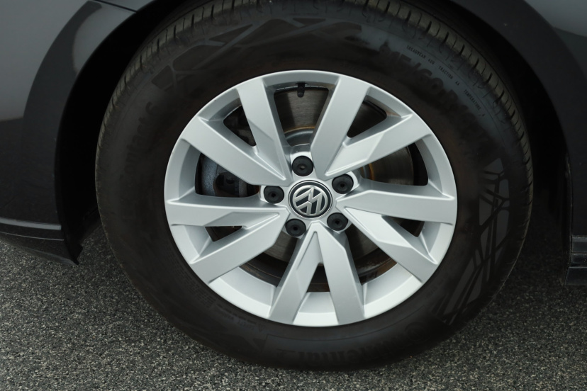Volkswagen Passat, 2020