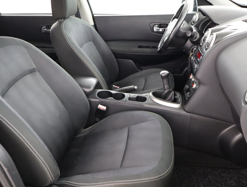 Nissan Qashqai, 2010