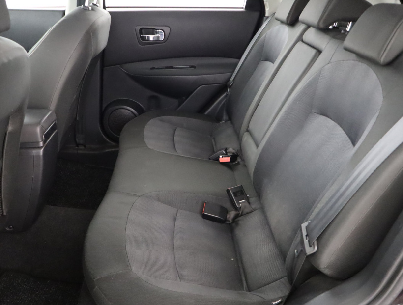 Nissan Qashqai, 2010
