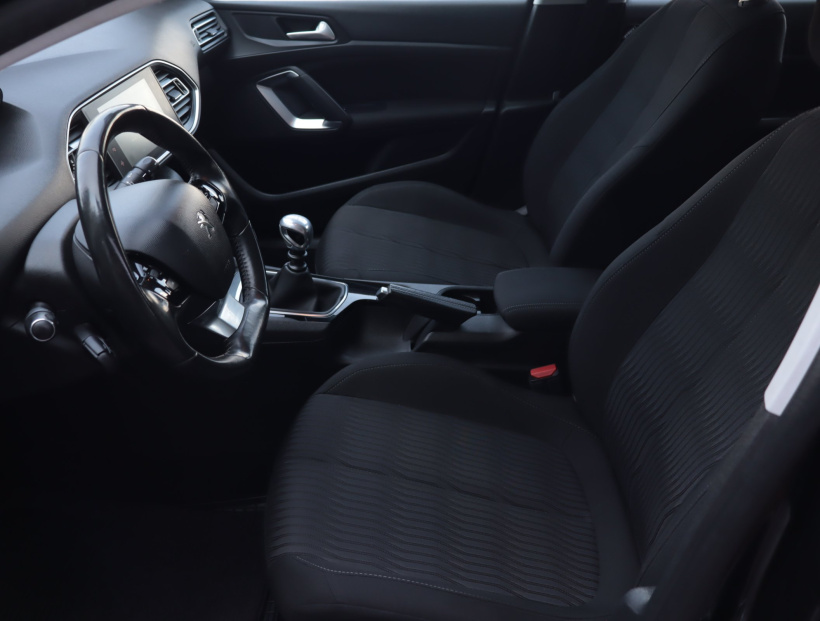Peugeot 308, 2014