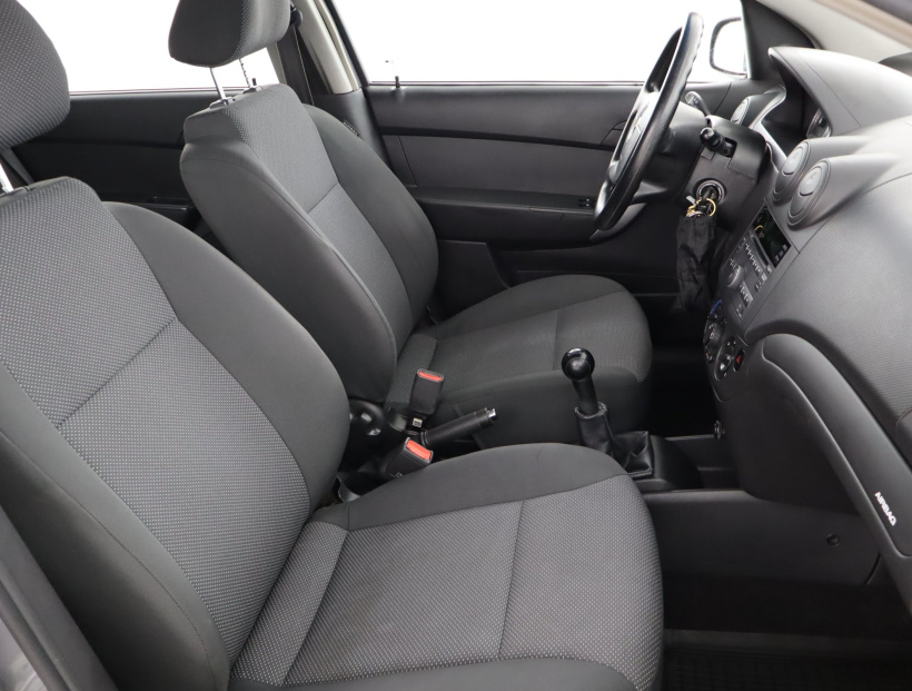 Chevrolet Aveo, 2011