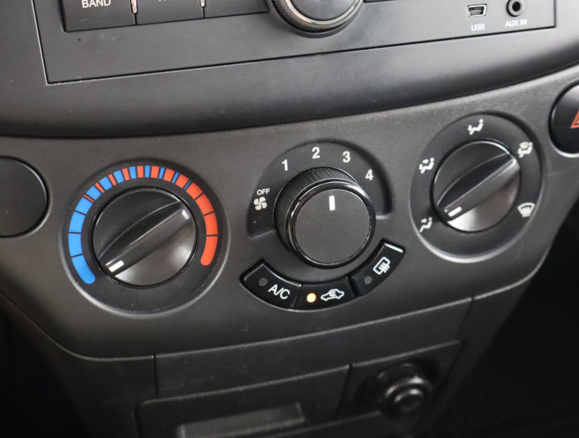 Chevrolet Aveo, 2011