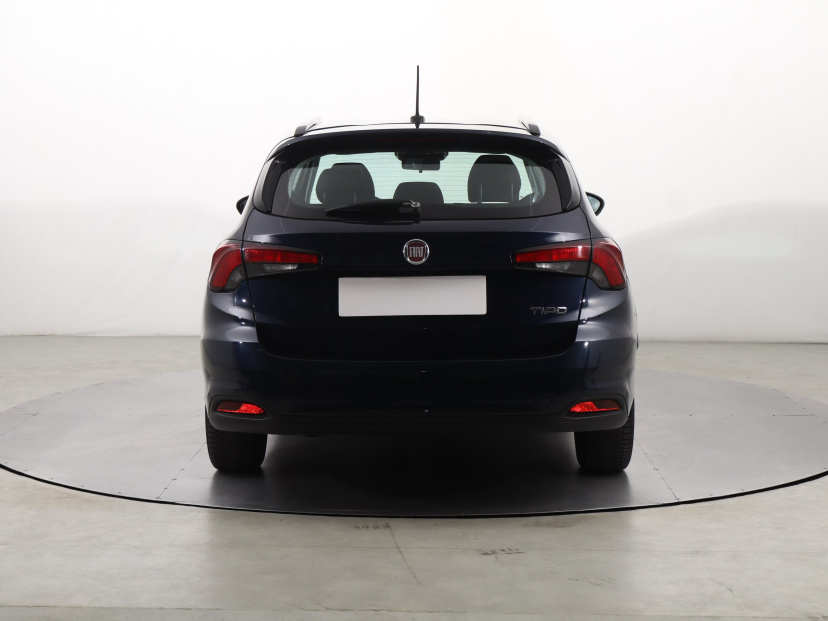 Fiat Tipo, 2021