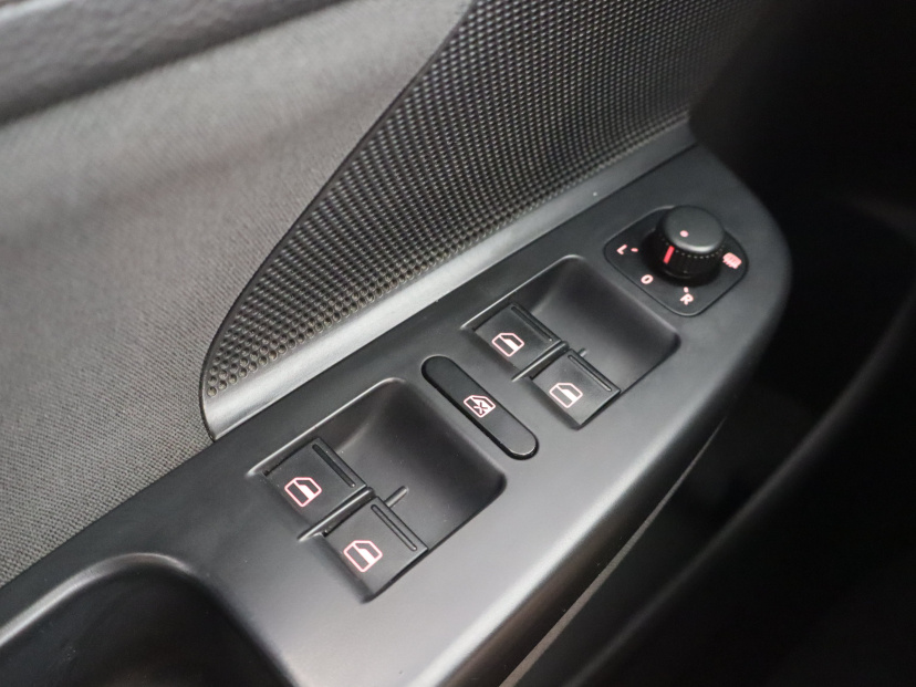Volkswagen Golf, 2013