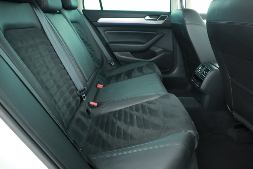 Volkswagen Passat, 2018