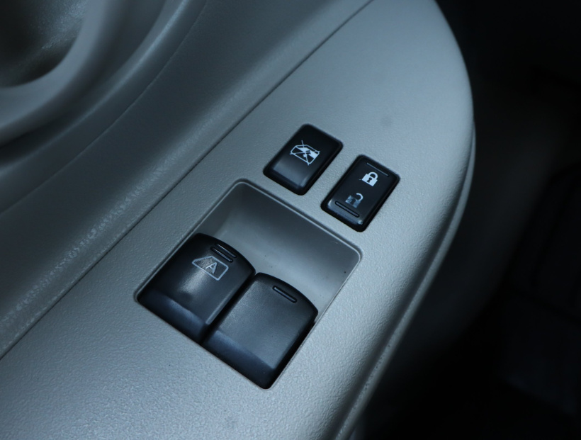 Nissan Micra, 2010