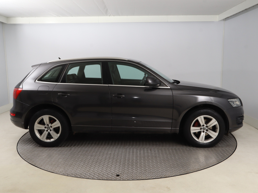 Audi Q5, 2009