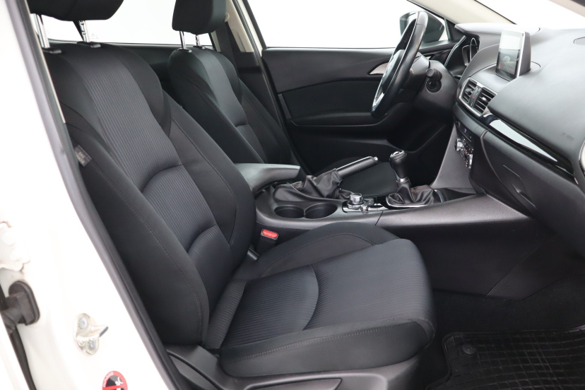 Mazda 3, 2017