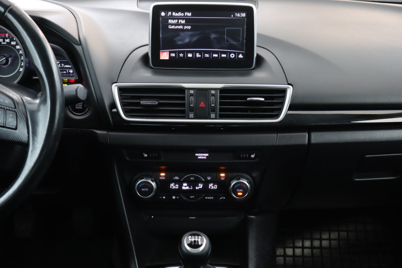 Mazda 3, 2017