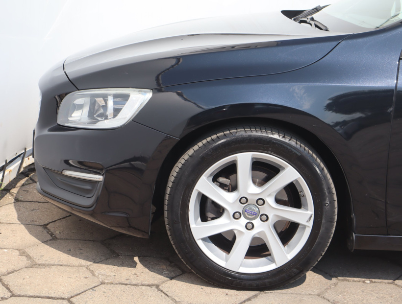 Volvo V60, 2014