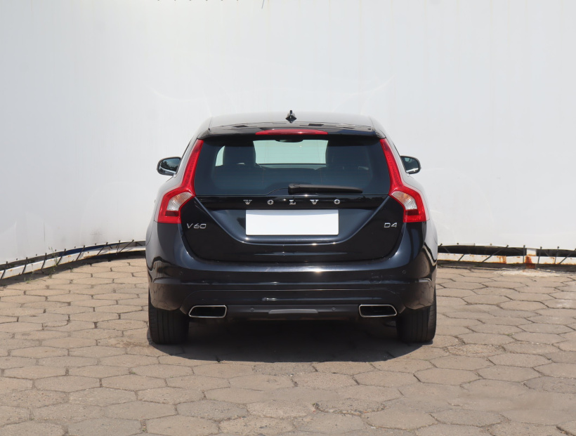 Volvo V60, 2014