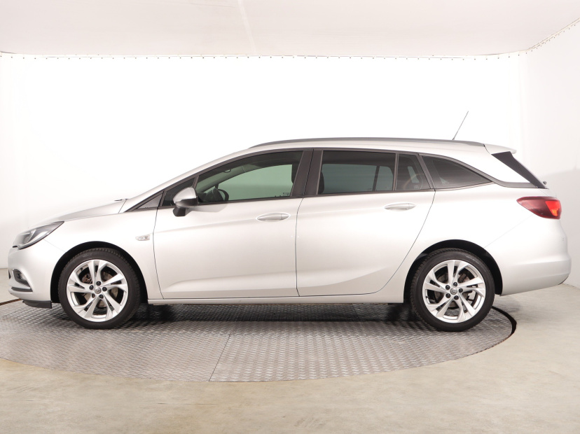 Opel Astra, 2019