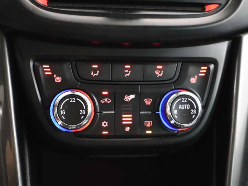 Opel Zafira, 2015