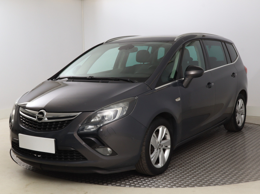 Opel Zafira, 2015