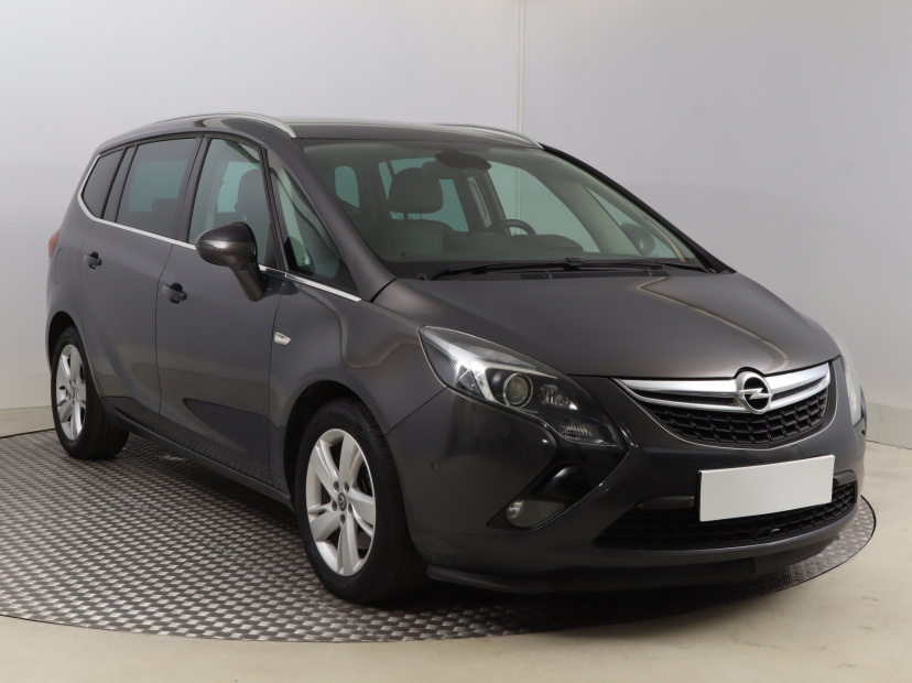 Opel Zafira, 2015