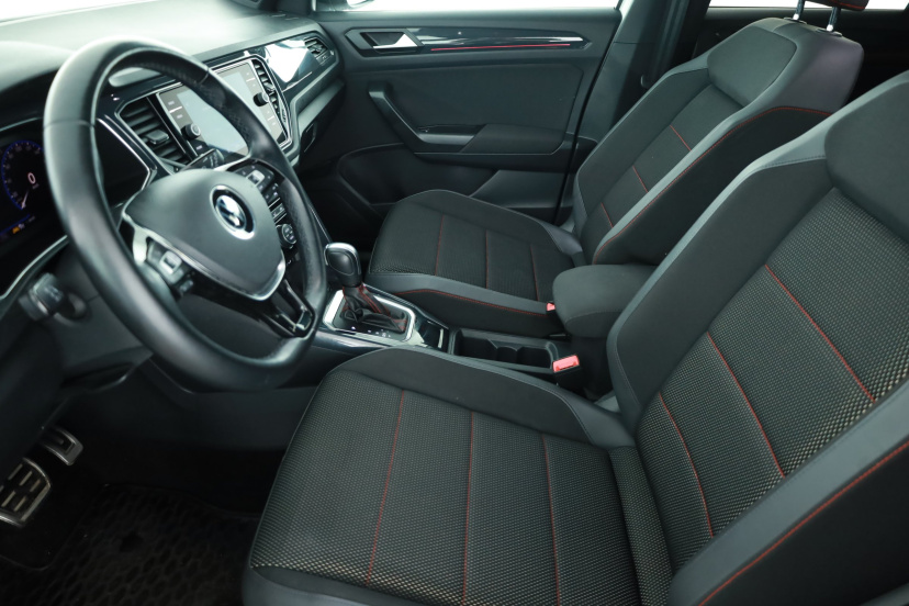 Volkswagen T-Roc, 2019