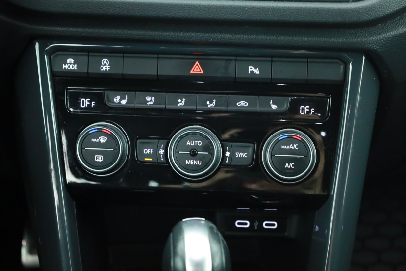 Volkswagen T-Roc, 2019